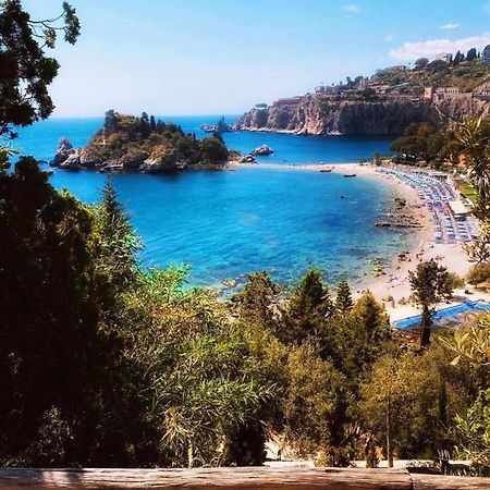 Mare Roccia Beachfront Apartment Taormina Eksteriør billede